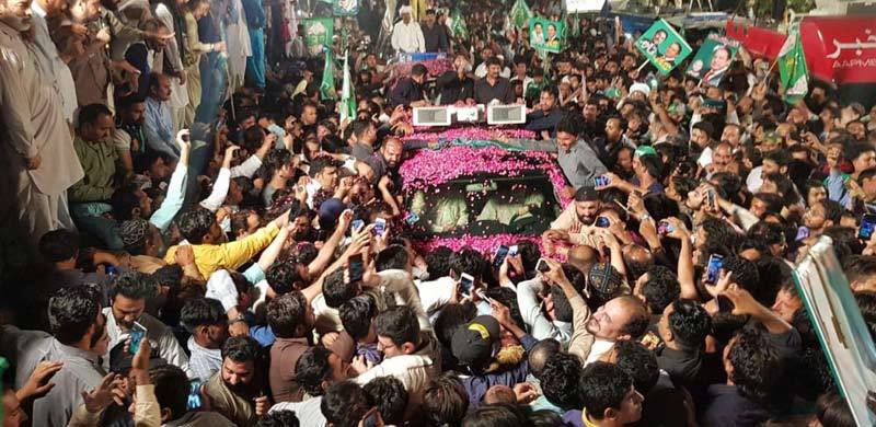 کیا لاہور کا سیاسی شو مسلم لیگ نواز کی قسمت کا ستارہ دوبارہ چمکا پائے گا؟