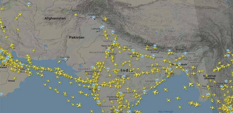 پاکستان نے اپنی فضائی حدود تمام پروازوں کے لیے کھول دیں
