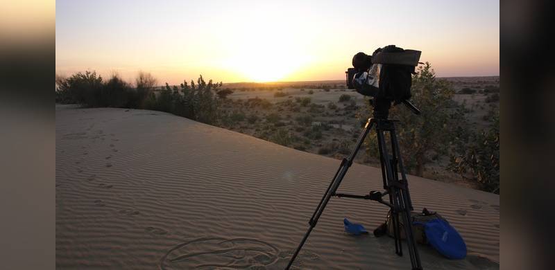 دلیپ پرمار: صحرائے تھر کا حُسن دکھانے والا ہنرمند فنکار