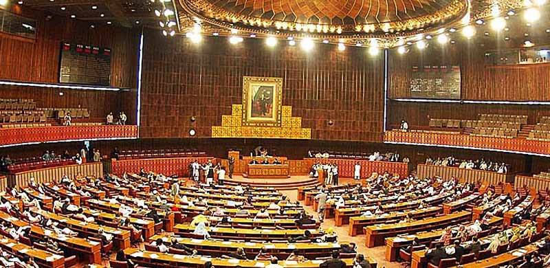 پاکستان میں ’ہم جنس پرستی‘ کی اجازت کیلئے پارلیمنٹ میں تحریک لانے کا مطالبہ