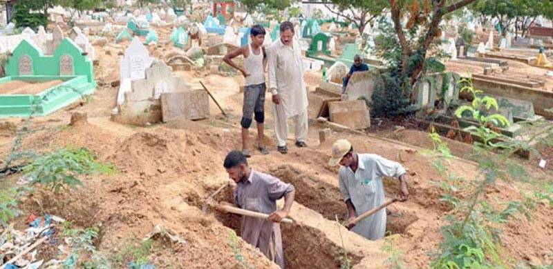 کرونا وائرس سے جاں بحق افراد کی تدفین کے لیے 5 قبرستان مختص