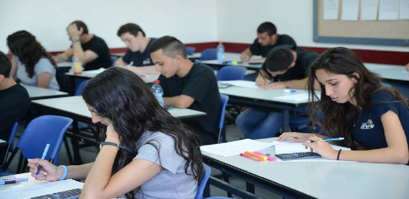 اسرائیل کے سکولوں میں کرونا کا پھیلاؤ: 7000 طلبہ و اساتذہ کرونا کا شکار ہوگئے