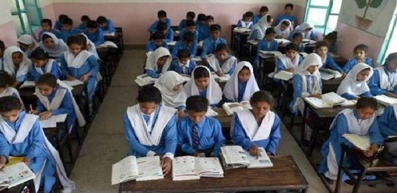 اگر طلبا کی صحت کو خطرات لاحق رہے تو تعلیمی ادارے نہیں کھولیں گے: وفاقی وزیر تعلیم شفقت محمود