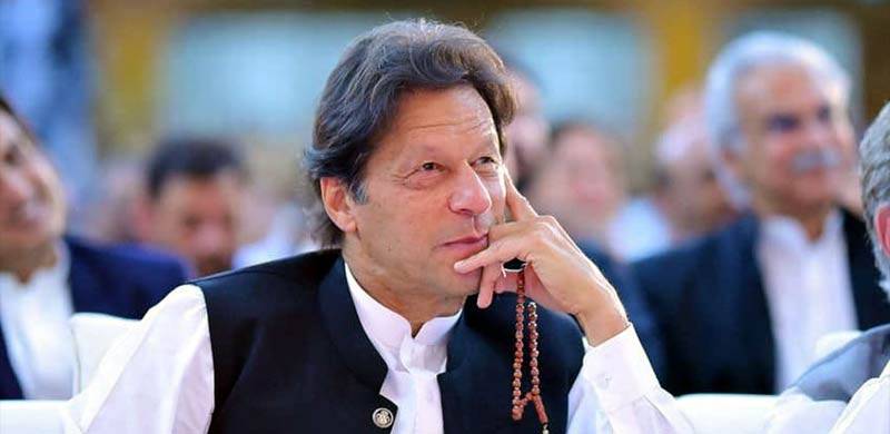 کرونا وائرس: قوم کو سادگی سے عید منانے کی ہدایت کرنے والے وزیر اعظم پاکستان خود فیملی کے ہمراہ عید منانے نتھیا گلی پہنچ گئے