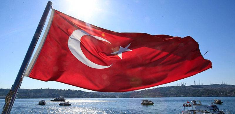 ترکی میں حکومت پر تنقید کرنے پر 10 ریٹائرڈ ایڈمرلز کو حراست میں لے لیا گیا