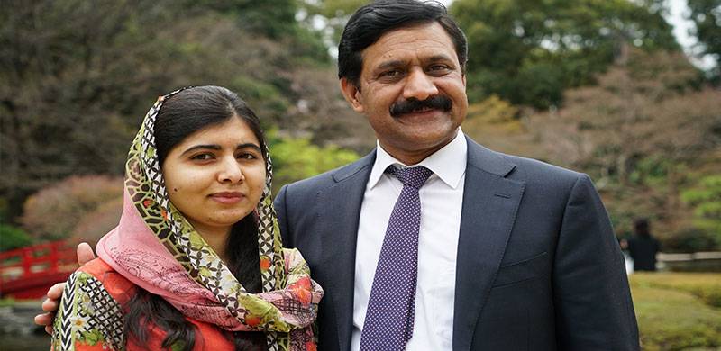 شادی سے متعلق بیٹی کے بیان کو سیاق و سباق سے ہٹ کر پیش کیا گیا، والد ملالہ