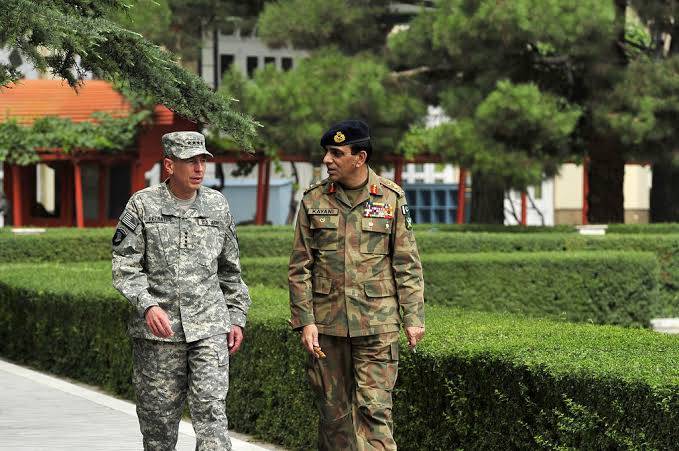 پاکستان میں اڈوں کی امریکی خواہش: جب جنرل کیانی نے امریکا کو اسکے ناپاک عزائم کے بارے میں بتا دیا