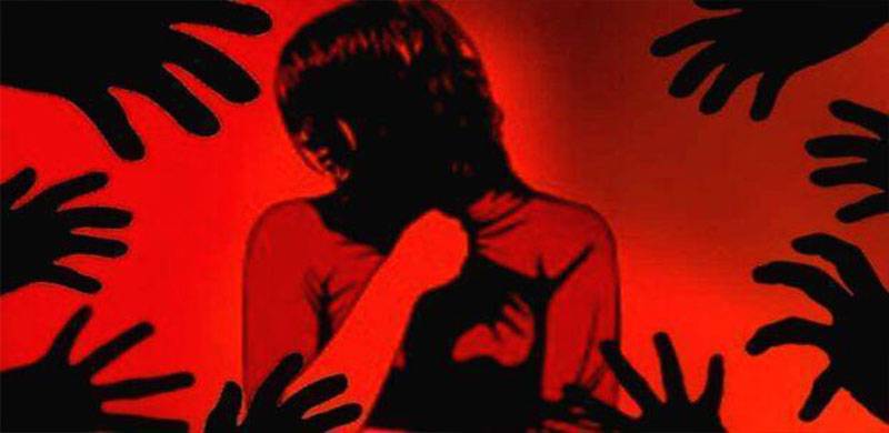 قصور: پولیس اہلکار سمیت 11 افراد کی خاتون سے اجتماعی زیادتی