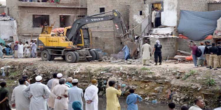 شہر کراچی اور بے دخلیاں