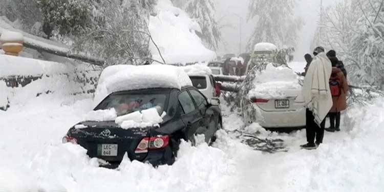 سانحہ مری سے قبل وزیراعظم آفس کو شدید برفباری آگاہ کر دیا گیا تھا، محکمہ موسمیات کی رپورٹ میں انکشاف