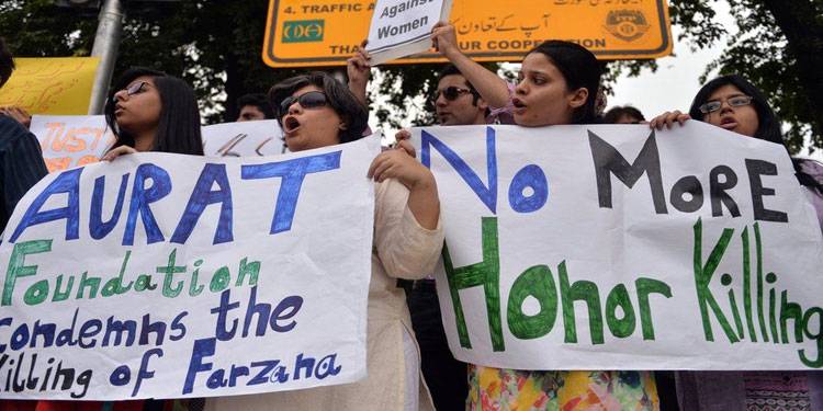 گزشتہ برس سندھ میں 128 خواتین سمیت 176 افراد کو غیرت کے نام پر قتل کیا گیا