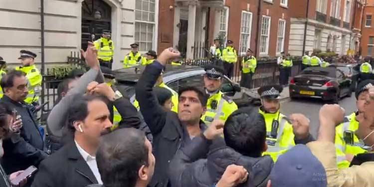 لندن میں جمائما کی رہائشگاہ کے باہر لیگی کارکنان کے احتجاج کے بعد سوشل میڈیا پر لڑائی جھگڑے