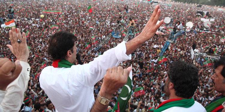 'عمران خان کچھ خاص علاقوں میں شہرت رکھتے ہیں، لیکن ضروری نہیں یہ حمایت پارلیمانی فتح میں تبدیل ہوگی'