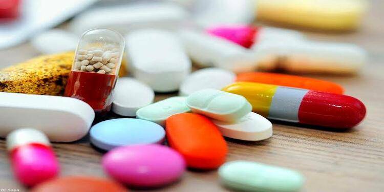 حکومت نے سستی ادویات کی فراہمی کیلئے ادویات پر عائد 17 فیصد سیلز ٹیکس ختم کر دیا