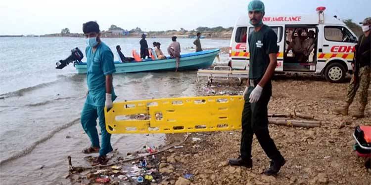 دریائے سندھ میں باراتیوں کی کشتی الٹ گئی، 100 افراد ڈوب گئے، لاشیں نکالنے کیلئے ریسکیو آپریشن جاری