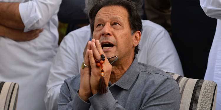 عمران خان کا U ٹرن، ججز کے خلاف الفاظ واپس لینے کی پیشکش کر دی