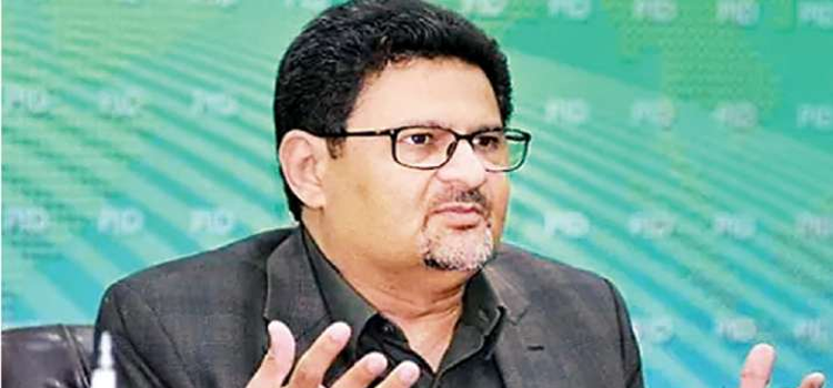 وفاقی وزیر خزانہ مفتاح اسماعیل اپنے عہدے سے باضابطہ طور پر مستعفی ہو گئے