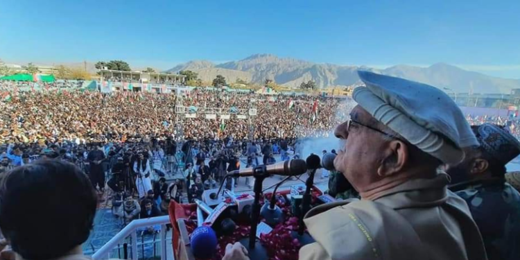 16 دسمبر تک علی وزیر کو رہا نہ کیا گیا تو  ملک گیر احتجاج کریں گے؛ محمود خان اچکزئی