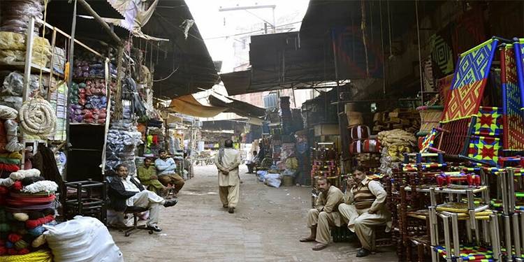 لاہور میں مارکیٹیں رات 10 بجے بند کرنے کا حکم