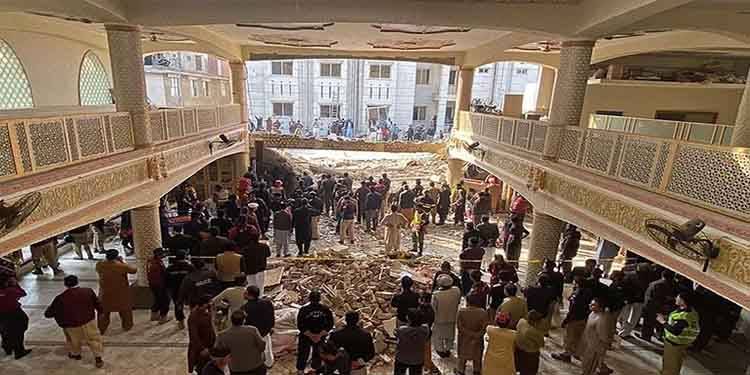 پشاور پولیس لائنز مسجد میں خودکش دھماکا، شہدا کی تعداد 95 ہوگئی