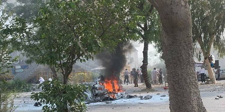 پشاور کے علاقے حیات آباد میں خودکش دھماکا، 8 افراد زخمی