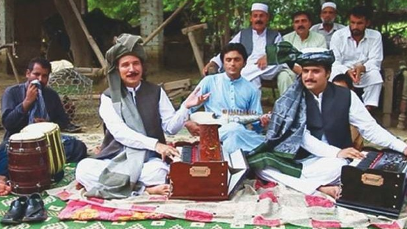 پشتو موسیقی محبت، روحانیت اور قوم پرستی کا دلفریب امتزاج ہے