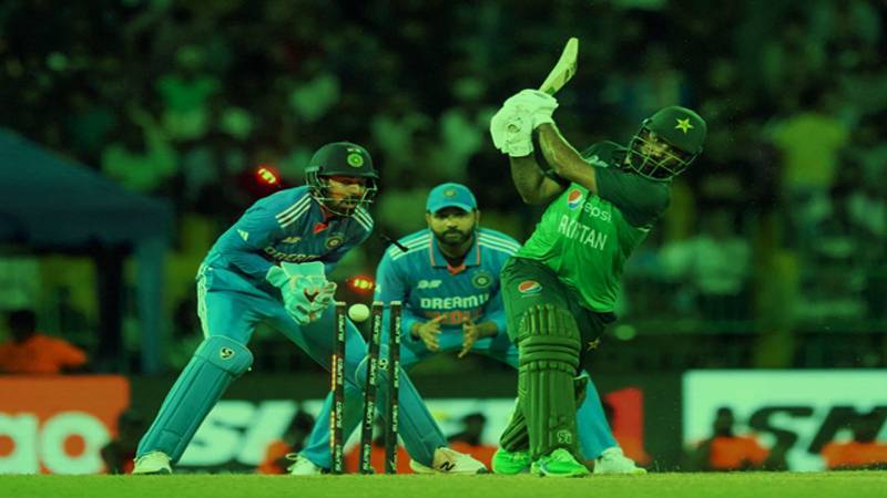 ایشیا کپ: بھارت نے پاکستان کو 228 رنز سے شکست دیدی