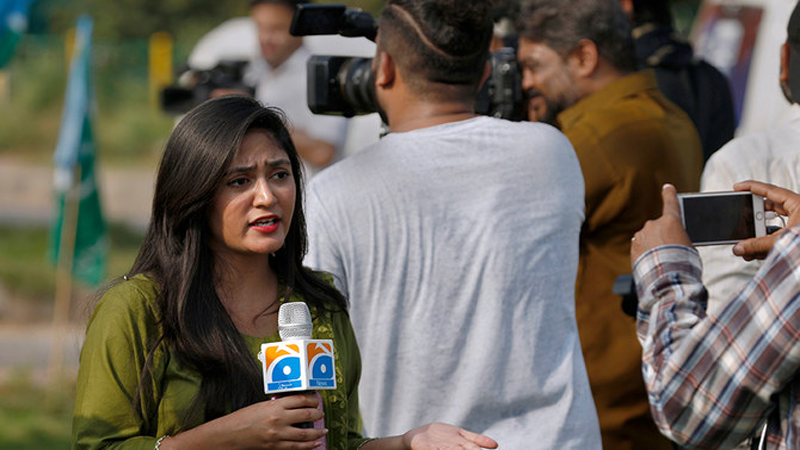 سندھ میں صحافت کے میدان میں خواتین کی نمائندگی اتنی کم کیوں ہے؟