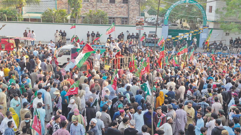 بلوچستان؛ دھاندلی پر احتجاج کرتی جماعتیں عوامی حمایت سے محروم ہیں