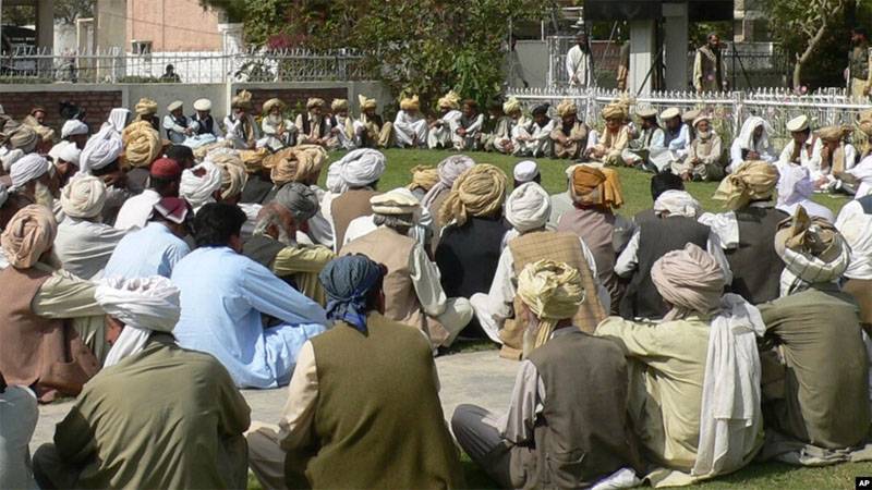 جنوبی وزیرستان: محسود اور برکی قبائل کےعمائدین کا گرینڈ جرگہ، پاک فوج کی قربانیوں کو سراہا ،مل کر دہشتگردی کا مقابلہ کرنے کا عزم