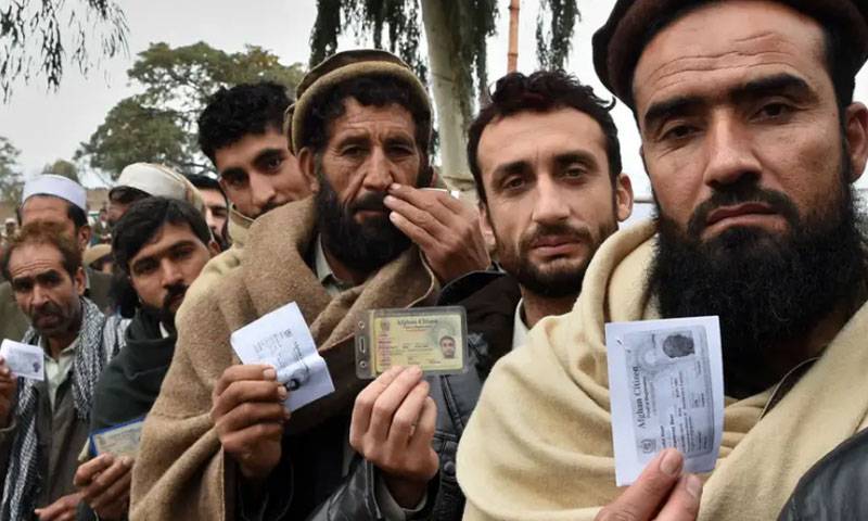 پاکستان نے امریکا سے افغان پناہ گزینوں کی آبادکاری کی پالیسی بارے وضاحت طلب کر لی