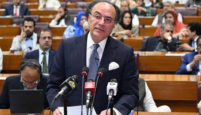 فنانس ایکٹ 2025 اور پاکستان کی استحصالی معیشت – اشرافیہ کے لیے مراعات، عوام پر بوجھ