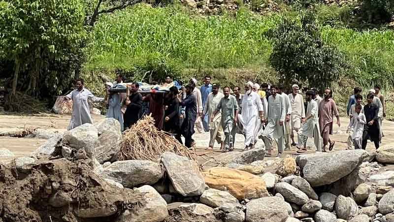 خیبر پختونخوا میں بادل پٹھنے کی غلط رپورٹنگ اصل ماحولیاتی بحران کو چھپا رہی ہے