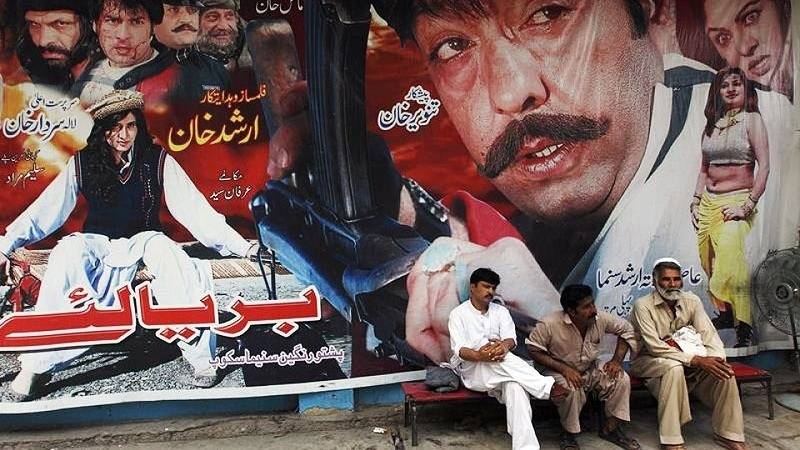 اردو، پنجابی کے بعد پاکستان کا پشتو سنیما بھی برباد
