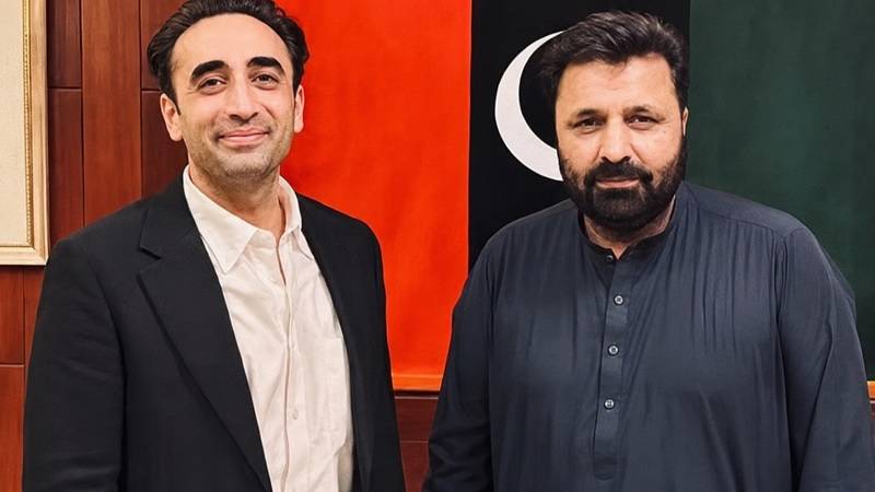 امجد حسین کون ہیں؟ گلگت بلتستان کے نئے وزیرِ اعلیٰ کی سیاسی کہانی