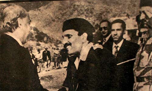 General Zia meets Zulfikar Ali Bhutto