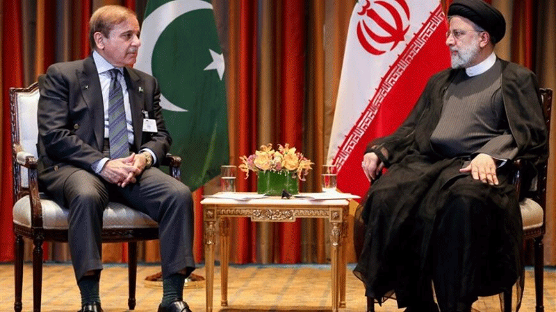 'ایران پر دباؤ بڑھا تو وہ پاکستان کو بھی جنگ میں گھسیٹ لے گا'